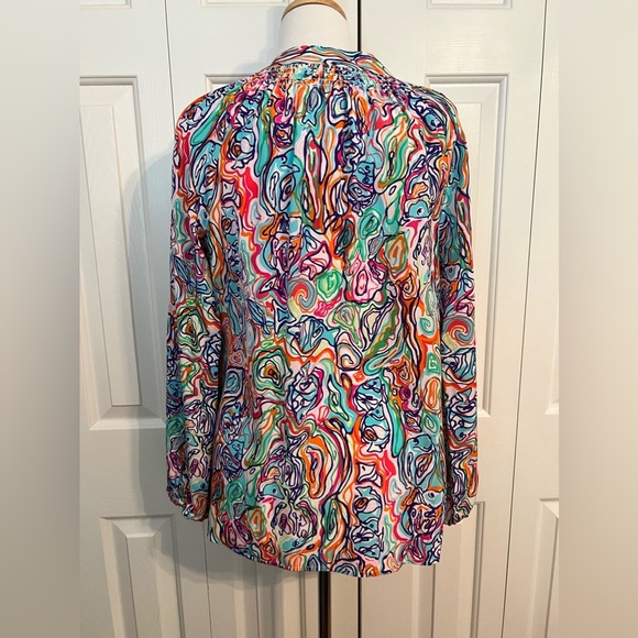 Lilly Pulitzer Silk Elsa Blouse RARE What A Catch Swirly
Fish Print Size Medium - Picture 7 of 7